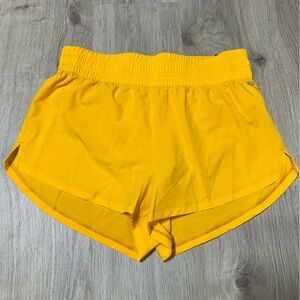 New ✨ DSG Stride High Rise Shorts